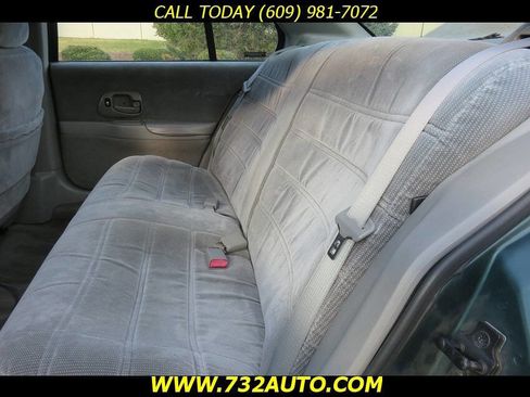 Used 1997 Chevrolet Lumina w/ Preferred Equipment Group 1 FWD image 9