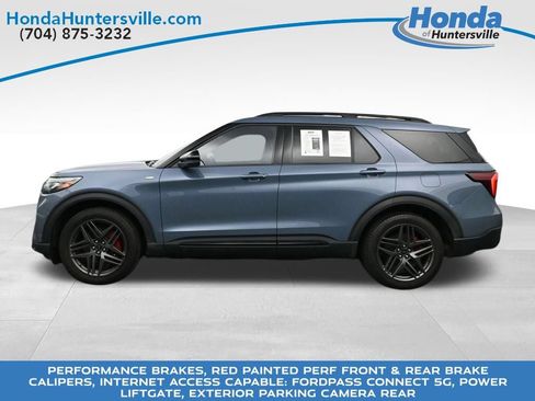 Used 2025 Ford Explorer ST-Line w/ Premium Package RWD image 5