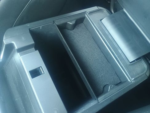 Certified 2023 Ford Explorer XLT w/ Equipment Group 202A image 32