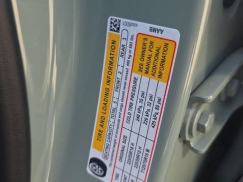 New 2026 Chevrolet Trax ACTIV w/ Driver Confidence Package FWD image 33