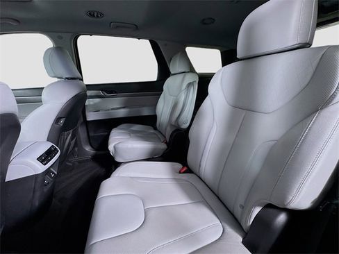 Used 2021 Hyundai Palisade SEL w/ Premium Package image 27