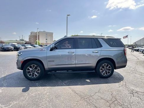 Used 2022 Chevrolet Tahoe Z71 w/ Z71 Off-Road Package AWD/4WD image 7