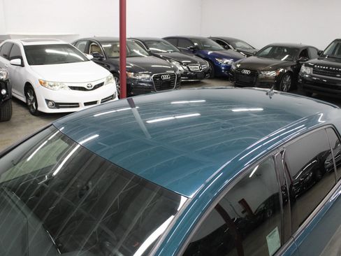 Used 2019 Volkswagen GTI S w/ Driver Assistance Package image 36