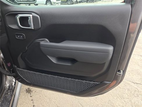 New 2026 Jeep Gladiator Mojave AWD/4WD image 6