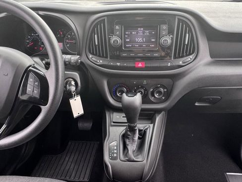 Used 2022 RAM ProMaster City Wagon image 14