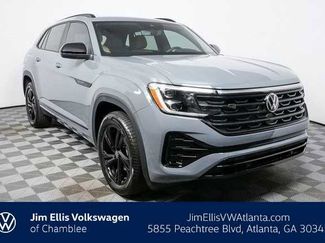 New 2026 Volkswagen Atlas Cross Sport SEL R-Line video 1