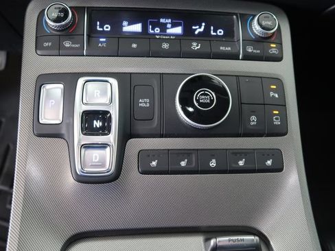 Used 2021 Hyundai Palisade Limited FWD image 28