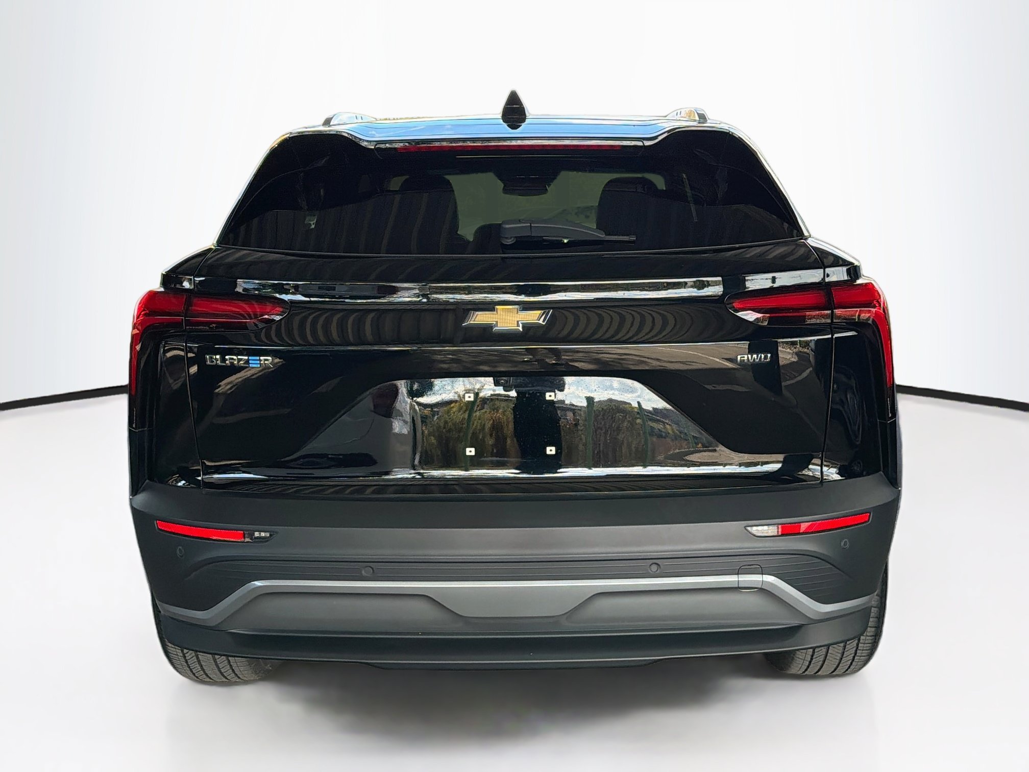Used 2024 Chevrolet Blazer EV LT AWD/4WD image 7
