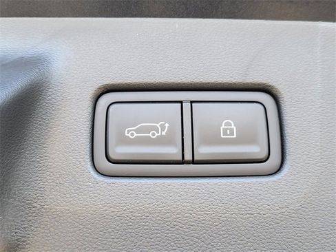 New 2026 Hyundai Santa Fe SE image 7