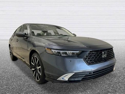 New 2026 Honda Accord Touring image 9