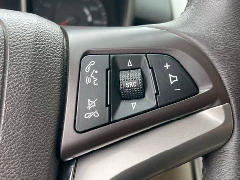 Used 2014 Chevrolet Malibu LT image 17