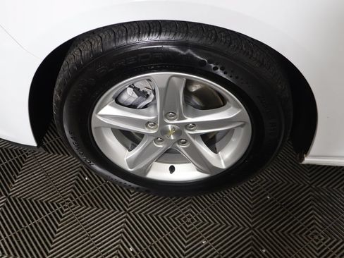 Used 2023 Chevrolet Malibu LS w/ Driver Confidence Package FWD image 15