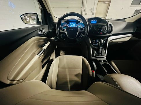 Used 2014 Ford Escape SE image 12