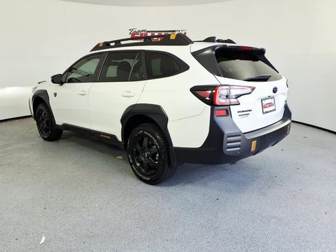Used 2025 Subaru Outback Wilderness AWD/4WD image 6