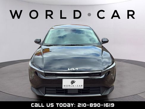 Used 2025 Kia K4 EX FWD image 9