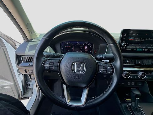 Certified 2022 Honda Civic Touring image 10