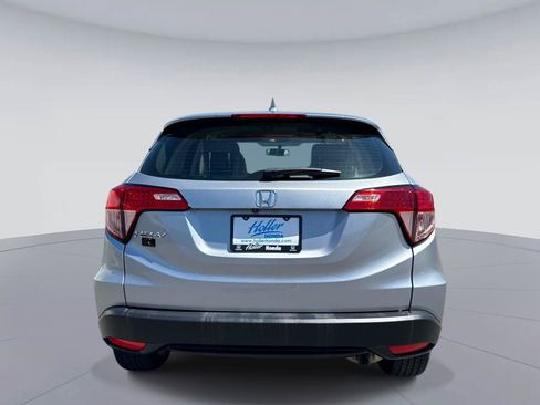 Used 2018 Honda HR-V LX image 5