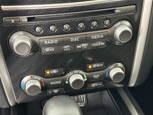 Used 2020 Nissan Pathfinder SV w/ Rock Creek Edition AWD/4WD image 17