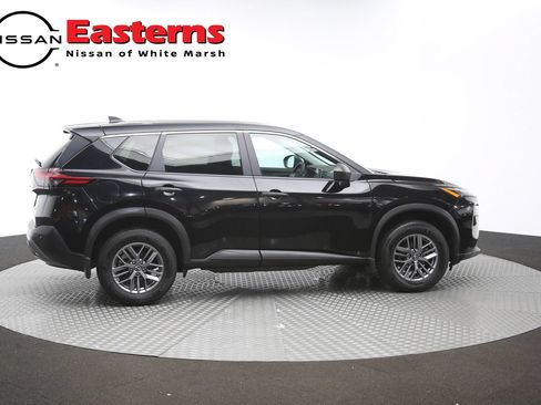 Used 2023 Nissan Rogue S AWD/4WD image 43