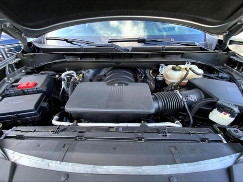 Certified 2023 GMC Yukon Denali image 28