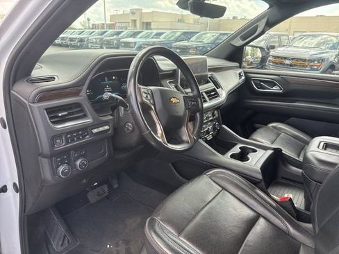 Used 2022 Chevrolet Tahoe High Country image 11
