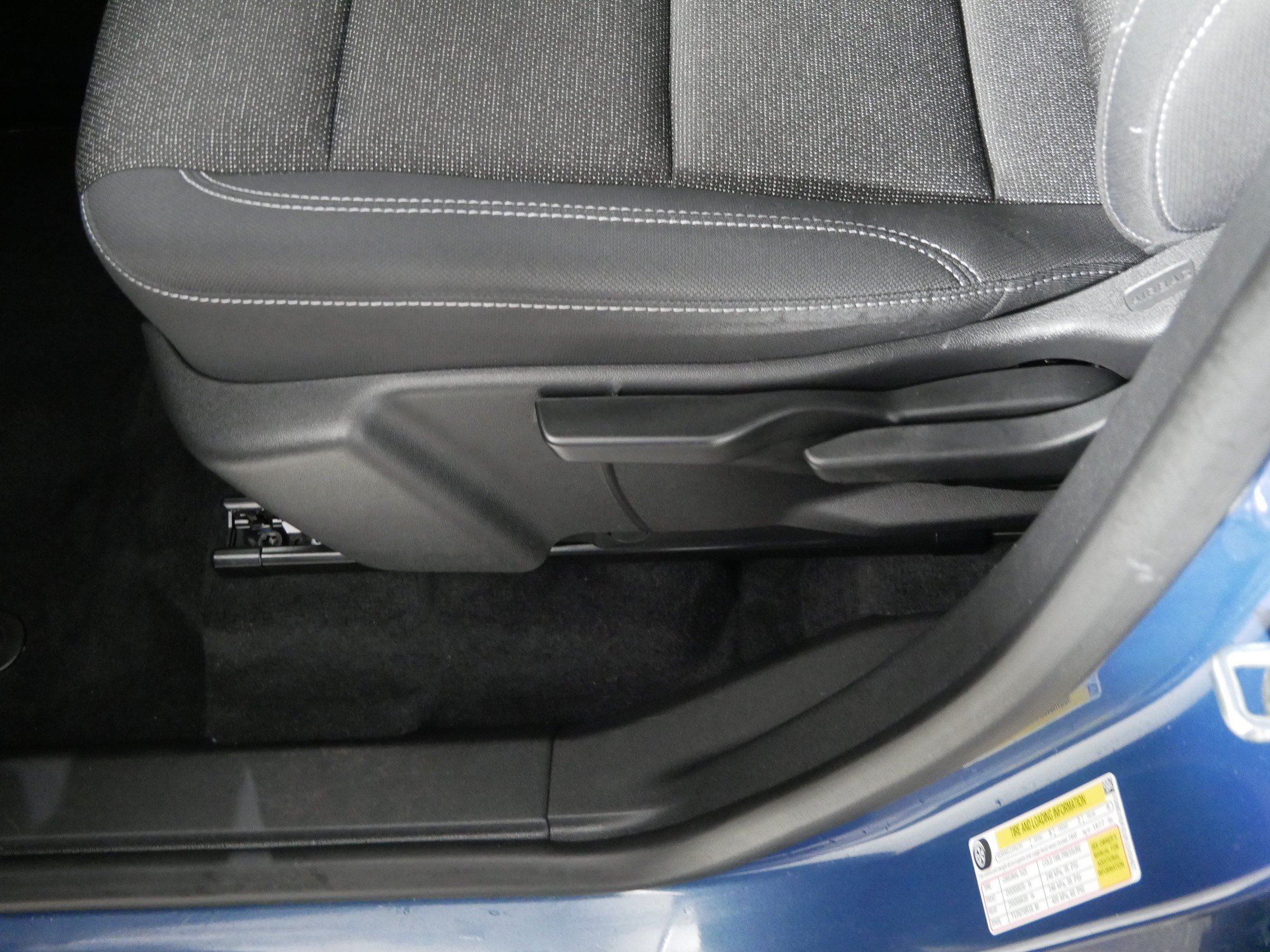 Used 2024 Chevrolet Traverse LS w/ Midnight/Sport Edition AWD/4WD image 19