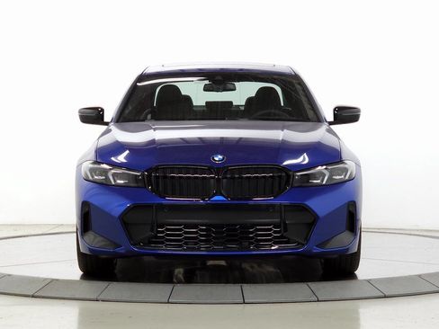 Used 2026 BMW 330i xDrive Sedan w/ M Sport Package AWD/4WD image 2
