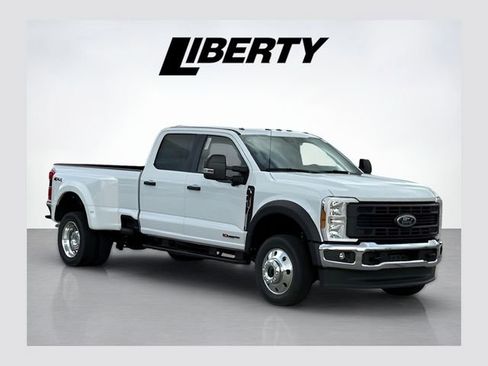 New 2026 Ford F450 XL w/ XL Chrome Package AWD/4WD image 1