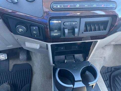Used 2008 Ford F250 Lariat image 32