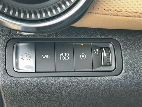 New 2026 Chevrolet Equinox ACTIV AWD/4WD image 32