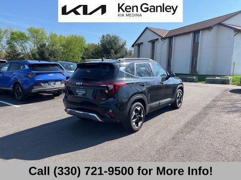 Used 2025 Kia Seltos EX w/ EX Sunroof Package image 6