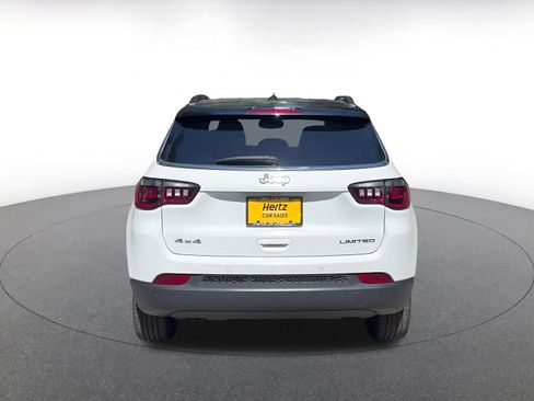 Used 2025 Jeep Compass Limited AWD/4WD image 12