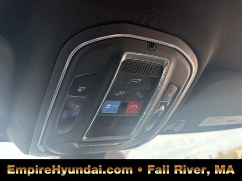 Used 2022 Jeep Wagoneer Series II AWD/4WD image 26