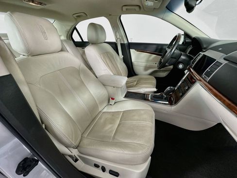 Used 2011 Lincoln MKZ Hybrid w/ 201A Rapid Spec Order Code FWD image 28