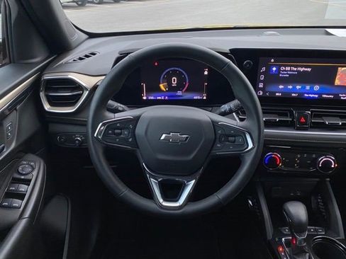 Certified 2025 Chevrolet TrailBlazer ACTIV w/ Driver Confidence Package image 29