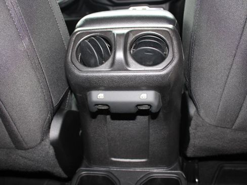 Certified 2021 Jeep Wrangler Unlimited Sport image 23