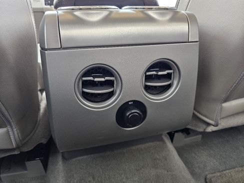 Used 2010 Ford F150 Platinum AWD/4WD image 43