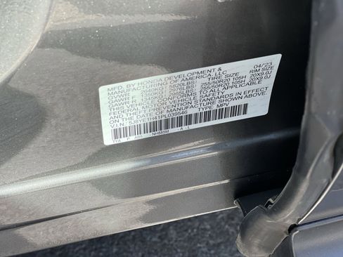 Used 2023 Acura MDX SH-AWD w/ Technology Package image 28