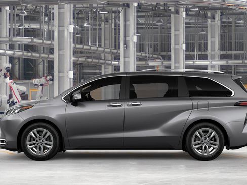 New 2026 Toyota Sienna Limited AWD/4WD image 4