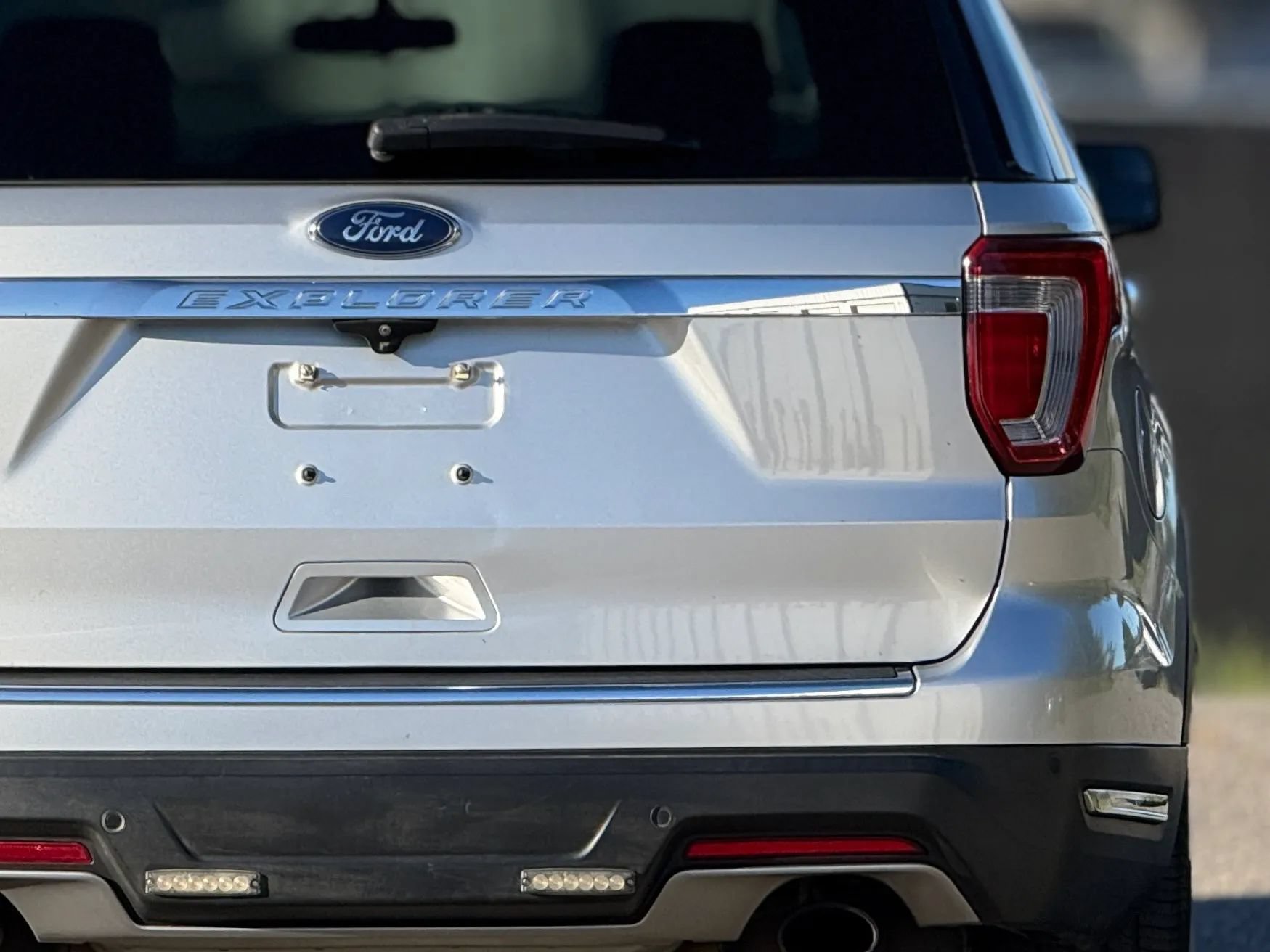 Used 2018 Ford Explorer Limited FWD image 14