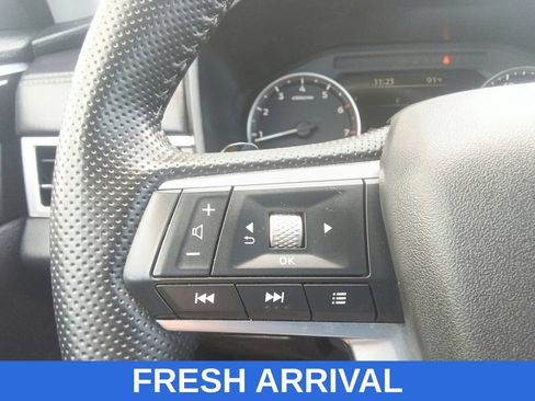 Used 2025 Mitsubishi Outlander SE AWD/4WD image 23