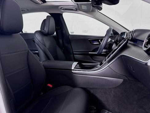 Certified 2023 Mercedes-Benz C 300 Sedan image 8