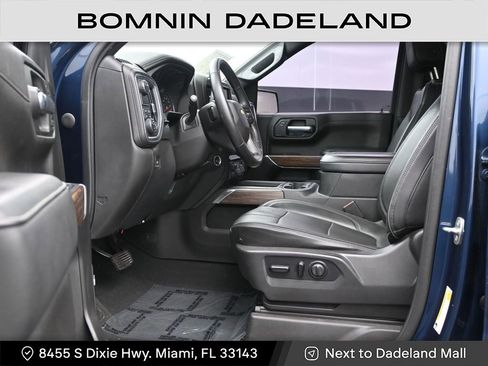 Used 2021 Chevrolet Silverado 1500 High Country w/ Technology Package image 18