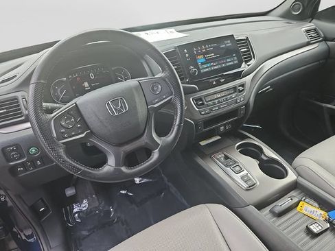 Used 2023 Honda Passport EX-L image 13