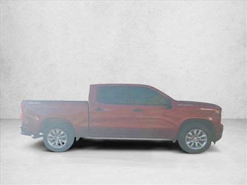 Used 2022 Chevrolet Silverado 1500 Custom image 4