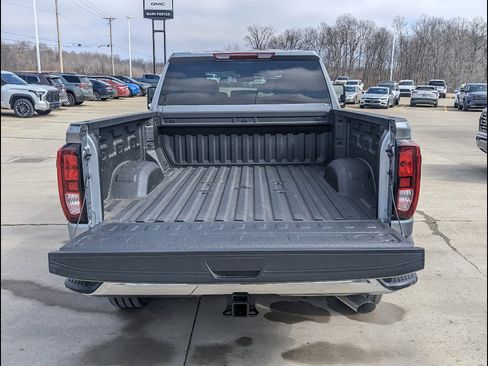 New 2026 GMC Sierra 2500 Pro AWD/4WD image 13