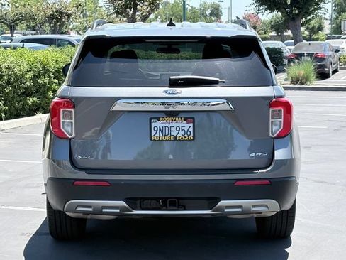 Used 2024 Ford Explorer XLT w/ Equipment Group 202A AWD/4WD image 6