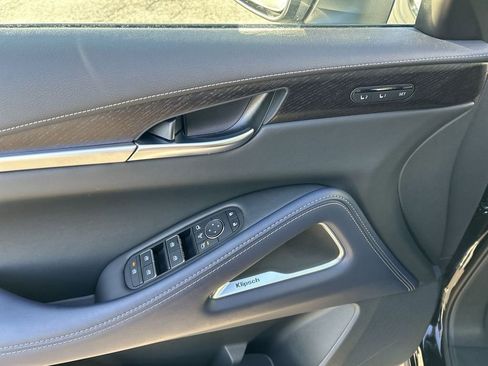 Certified 2026 INFINITI QX60 Sport w/ Dark Cargo Package image 16