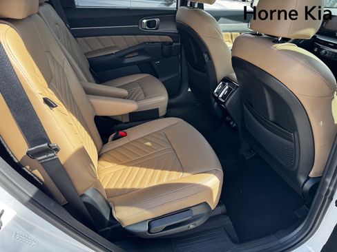 New 2026 Kia Sorento SX Prestige w/ Olive Brown Leather Package image 18