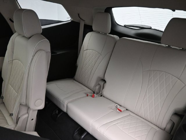 Used 2024 Buick Enclave Avenir FWD image 22